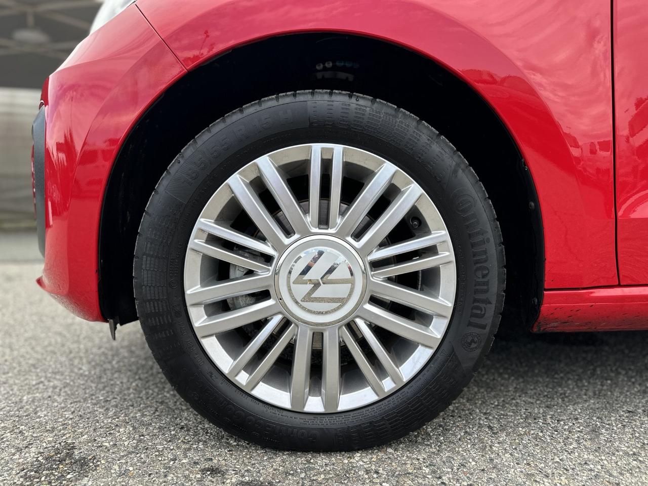 Volkswagen Volkswagen Up usata 21