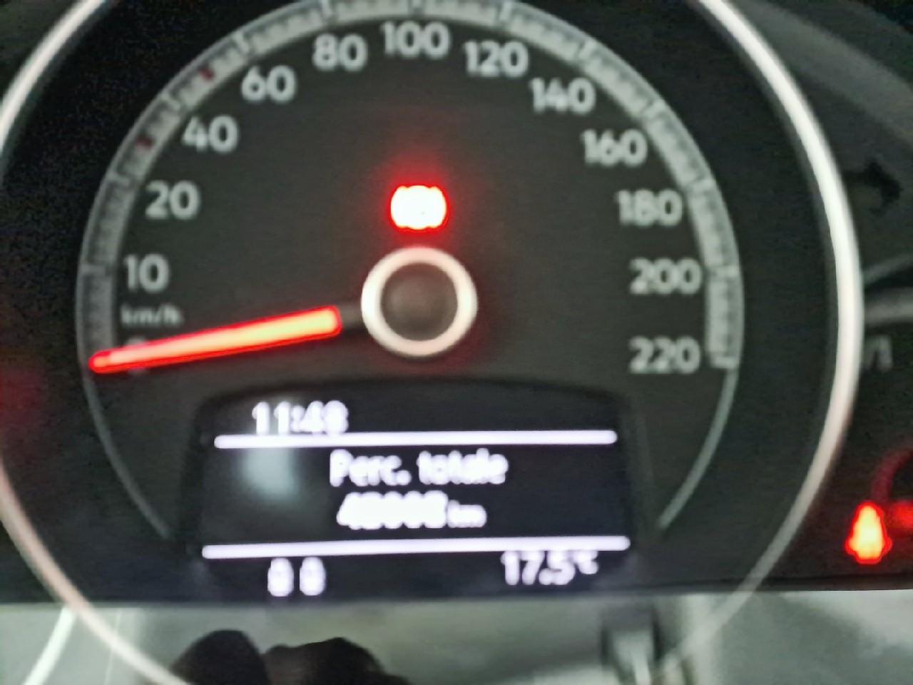 Volkswagen Volkswagen Up usata, con airbag anteriore conducente, airbag anteriore passeggero con interrutore di disattivazione