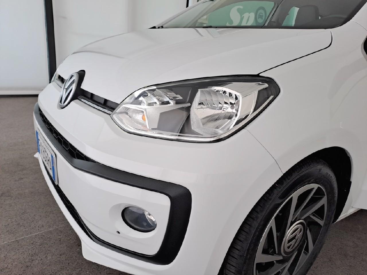 Volkswagen Volkswagen Up usata, con chiusura centralizzata a distanza