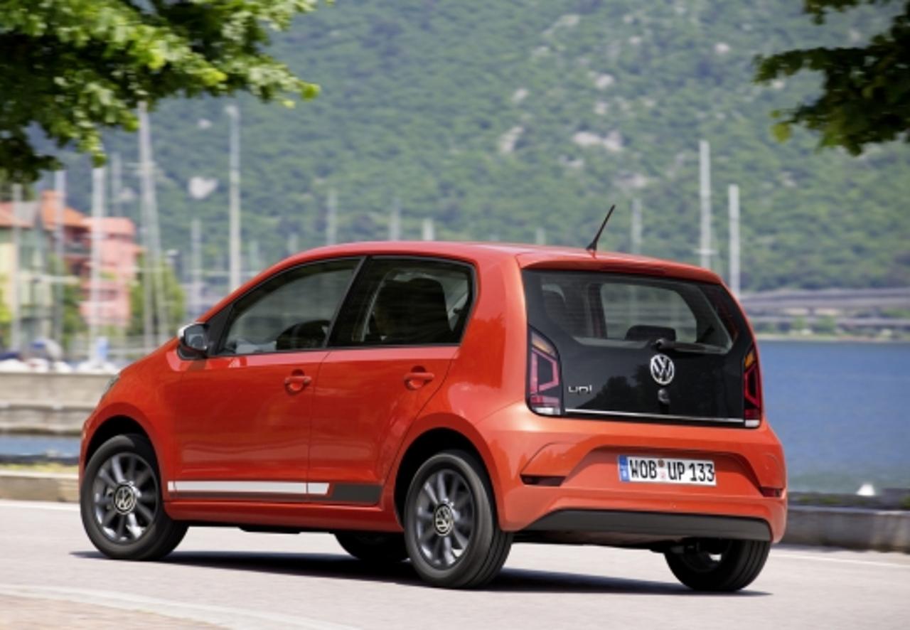 Volkswagen Volkswagen Up usata, con fendinebbia