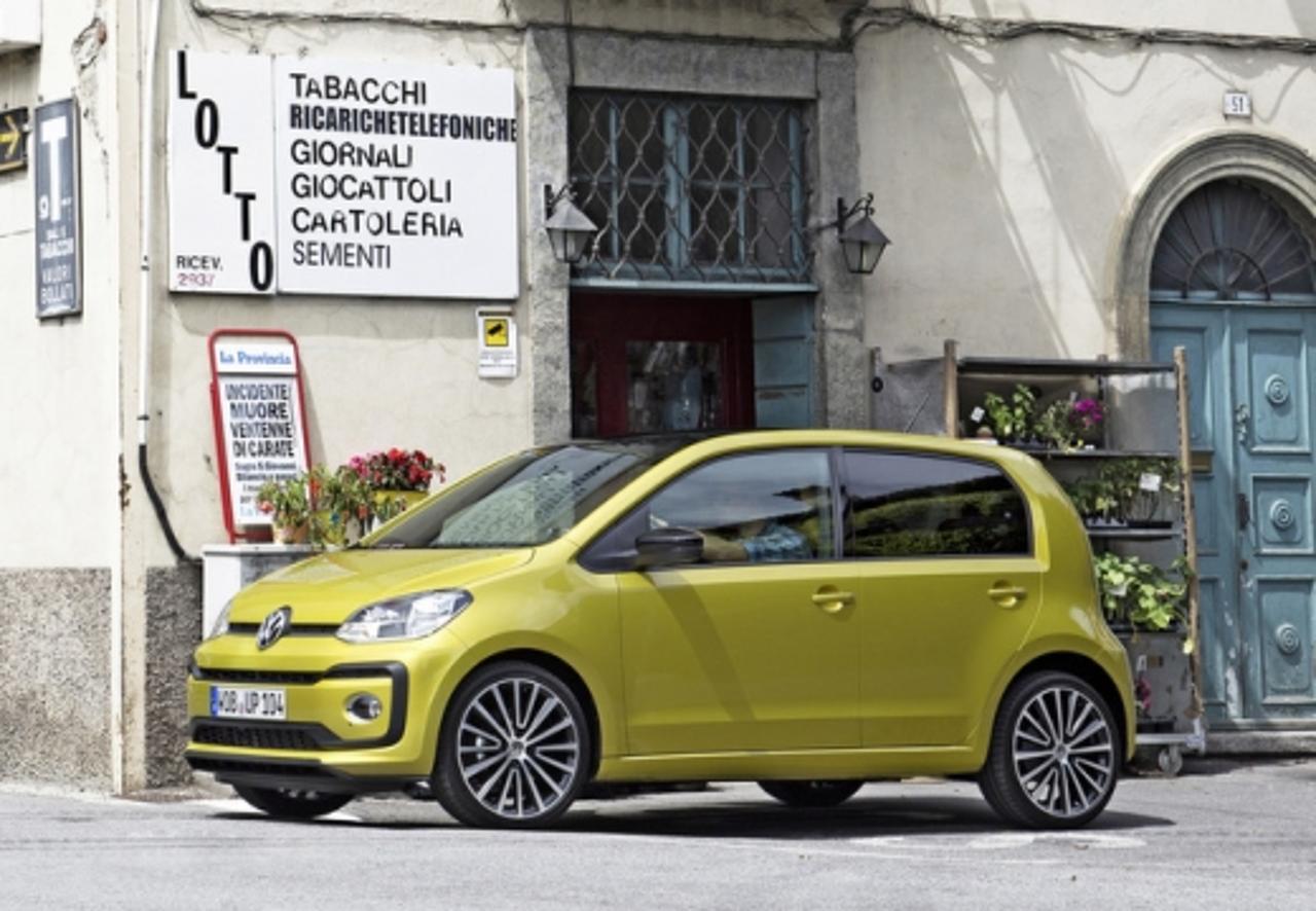 Volkswagen Volkswagen Up usata 9