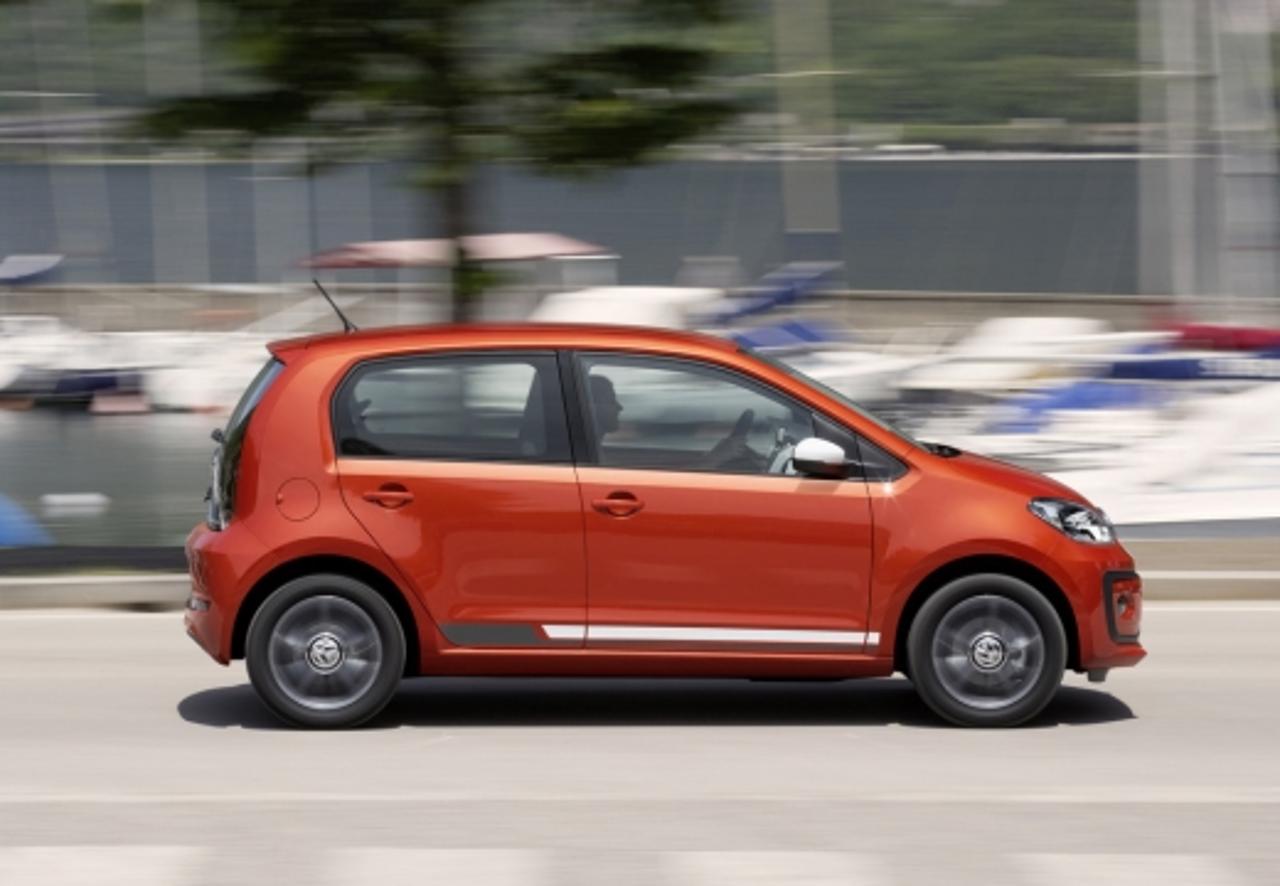 Volkswagen Volkswagen Up usata 12