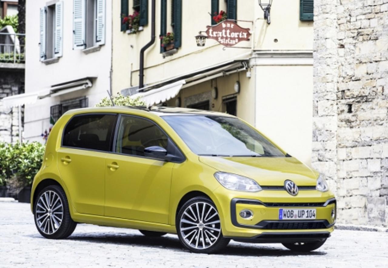 Volkswagen Volkswagen Up usata 24