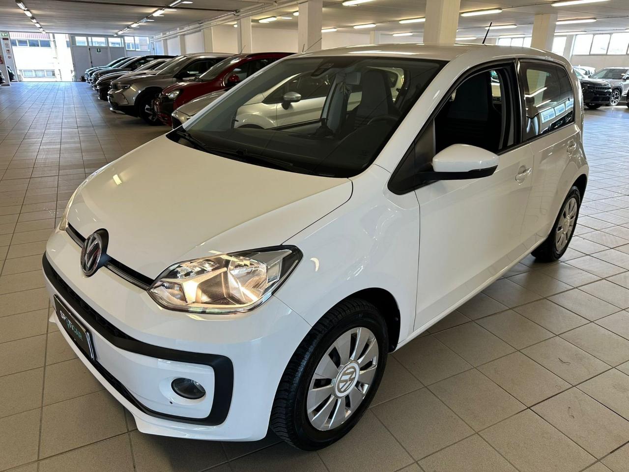 Volkswagen Volkswagen Up usata, con park distance control