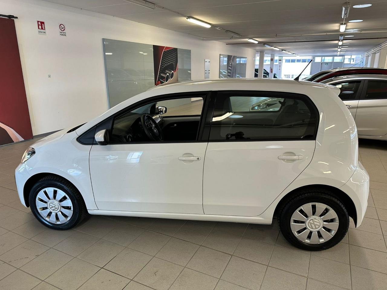 Volkswagen Volkswagen Up usata 18