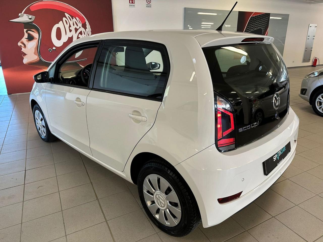 Volkswagen Volkswagen Up usata 19