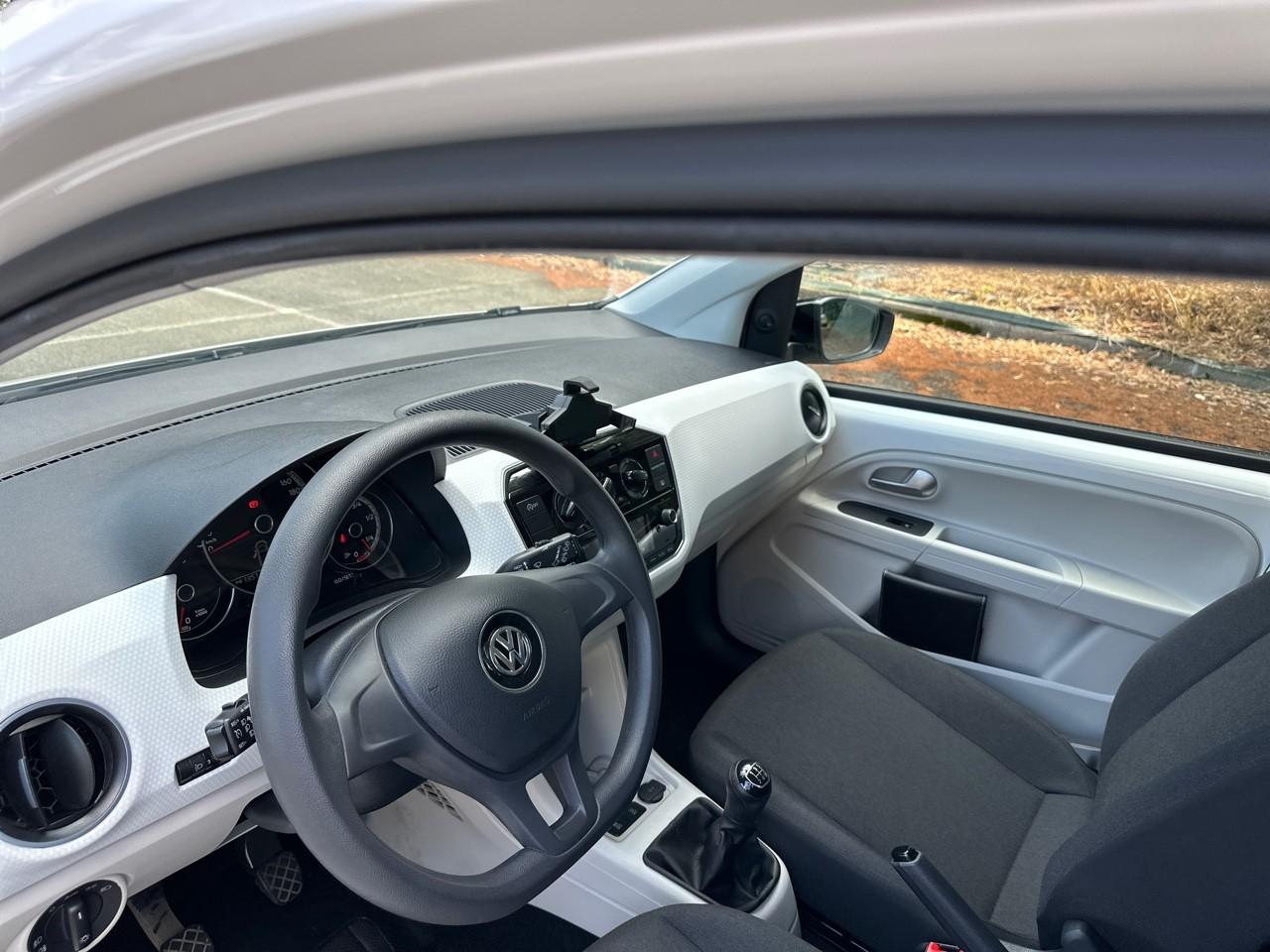 Volkswagen Volkswagen Up usata, con computer con velocità media, consumo medio, consumo istantaneo e autonomia