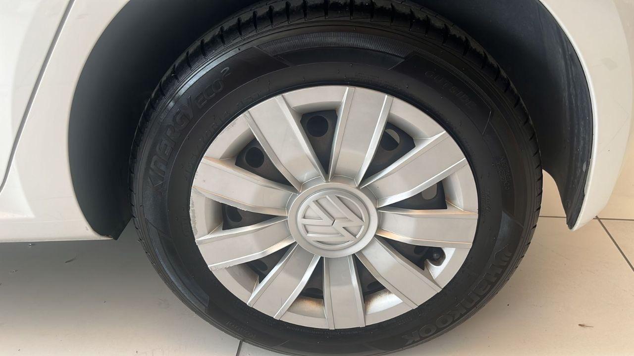 Volkswagen Volkswagen Up usata 4
