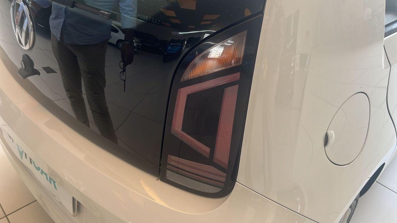 Volkswagen Volkswagen Up usata 6