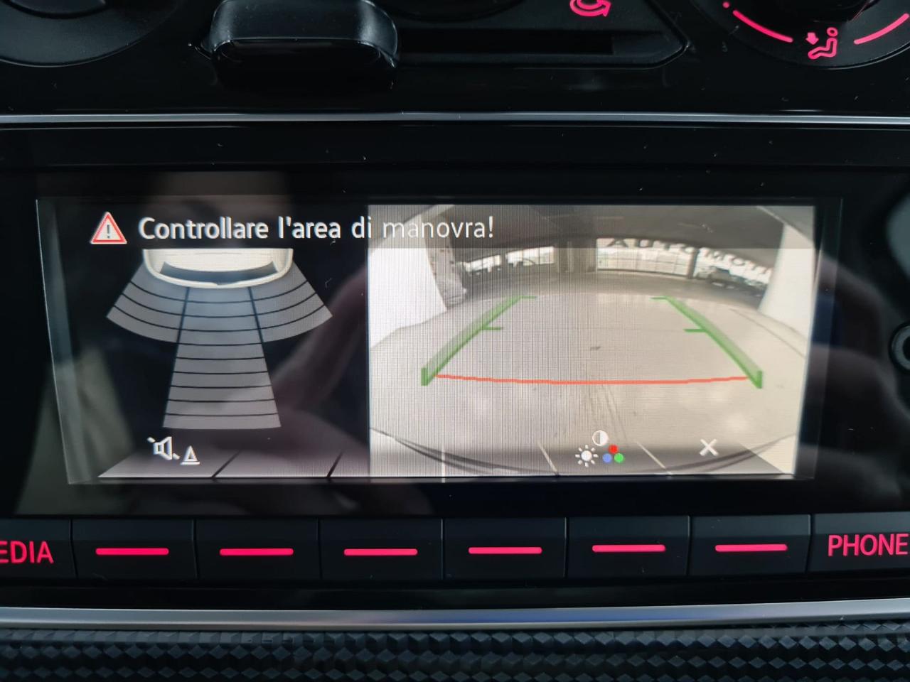 Volkswagen Volkswagen Up usata, con cruise control