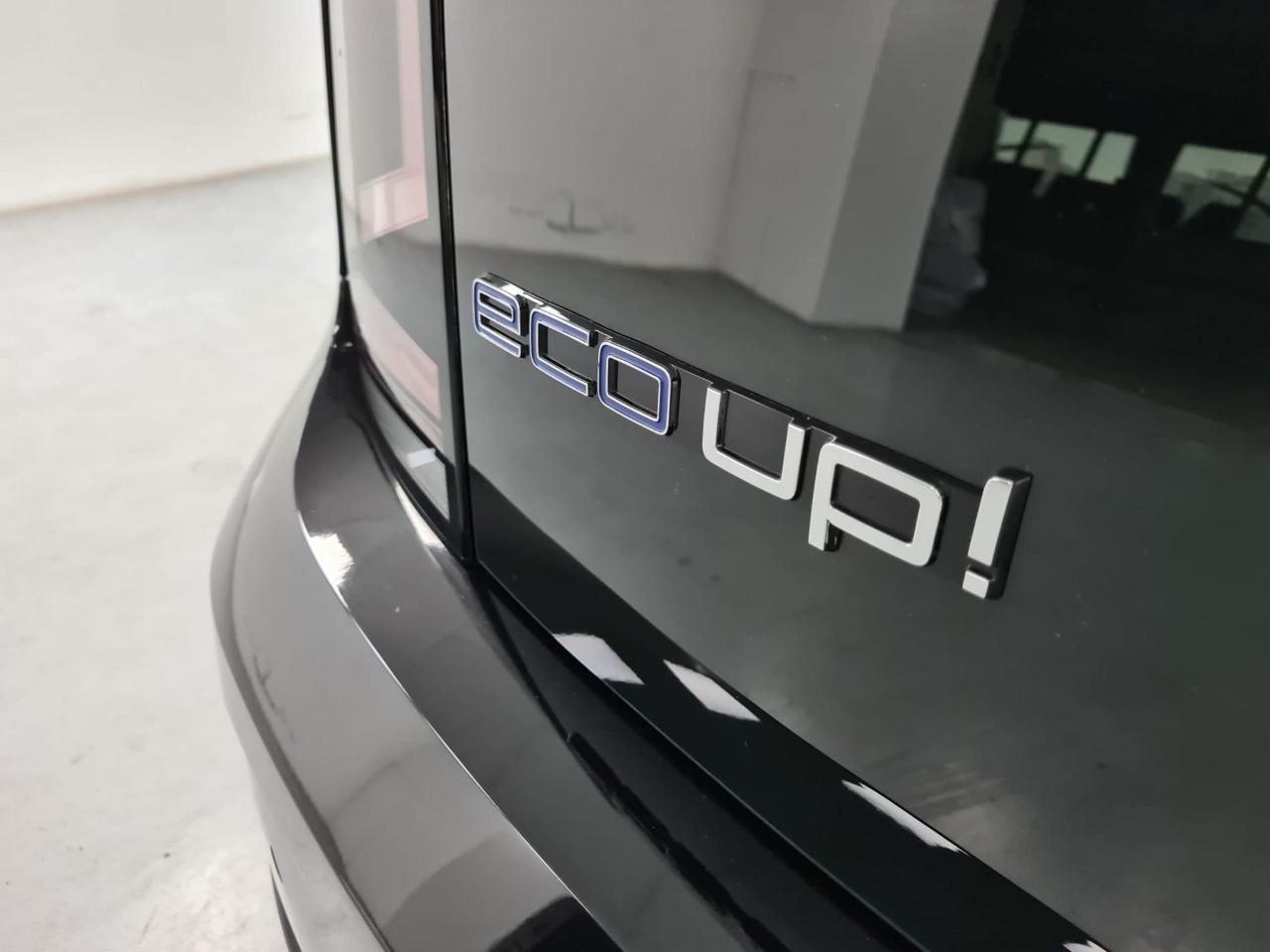 Volkswagen Volkswagen Up usata, con servo sterzo