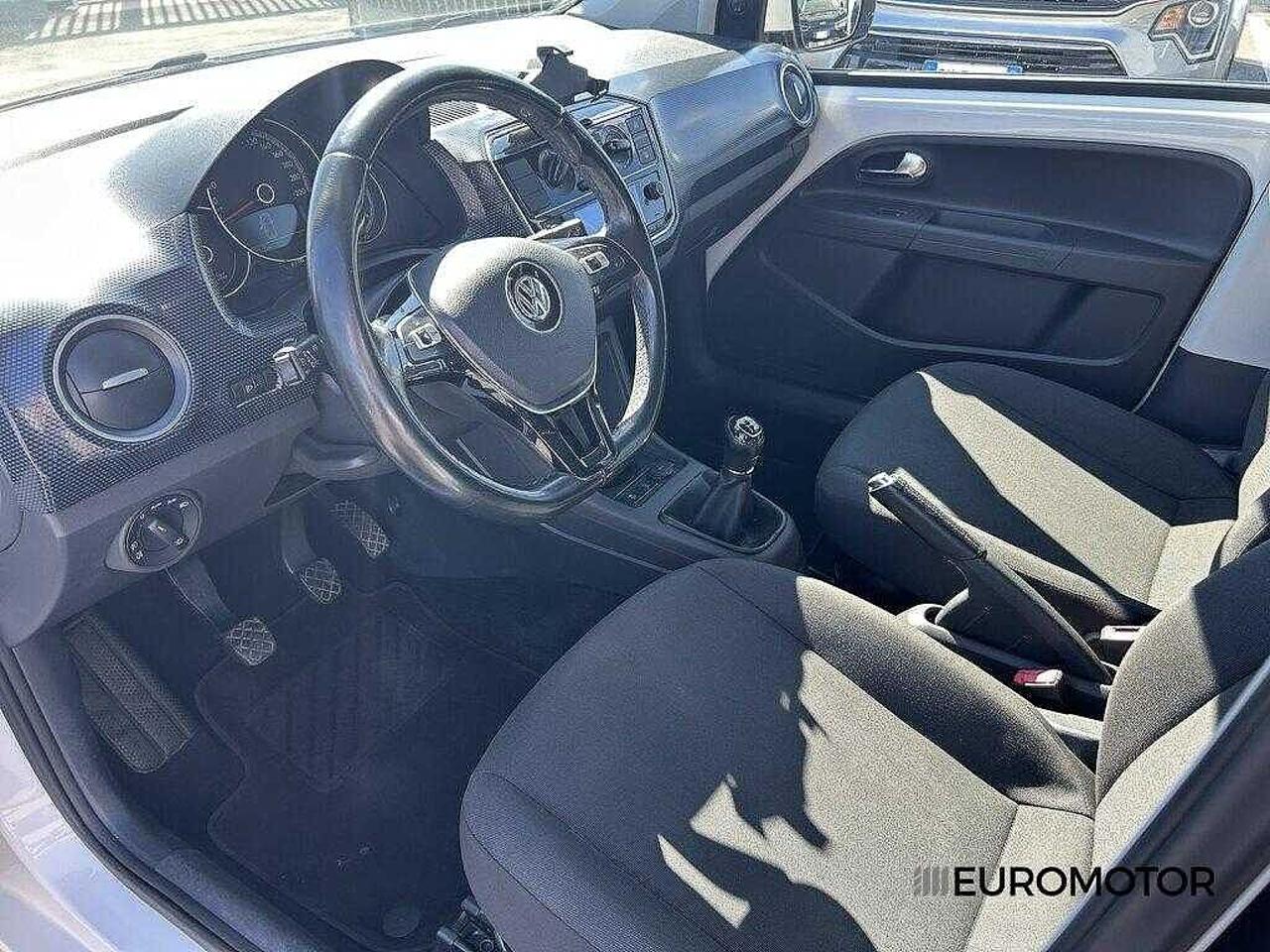 Volkswagen Volkswagen Up usata, con 4 sedili