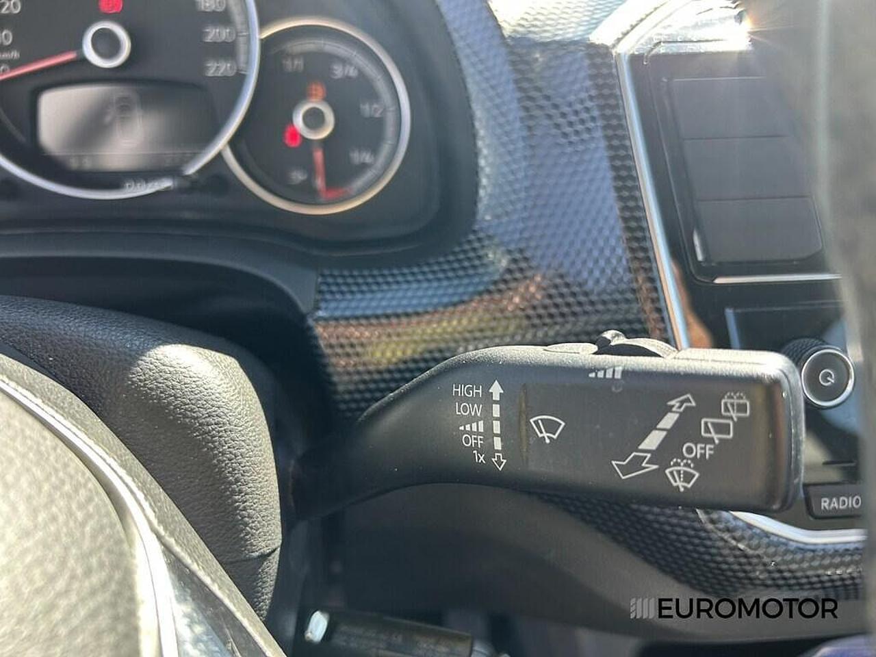 Volkswagen Volkswagen Up usata 20