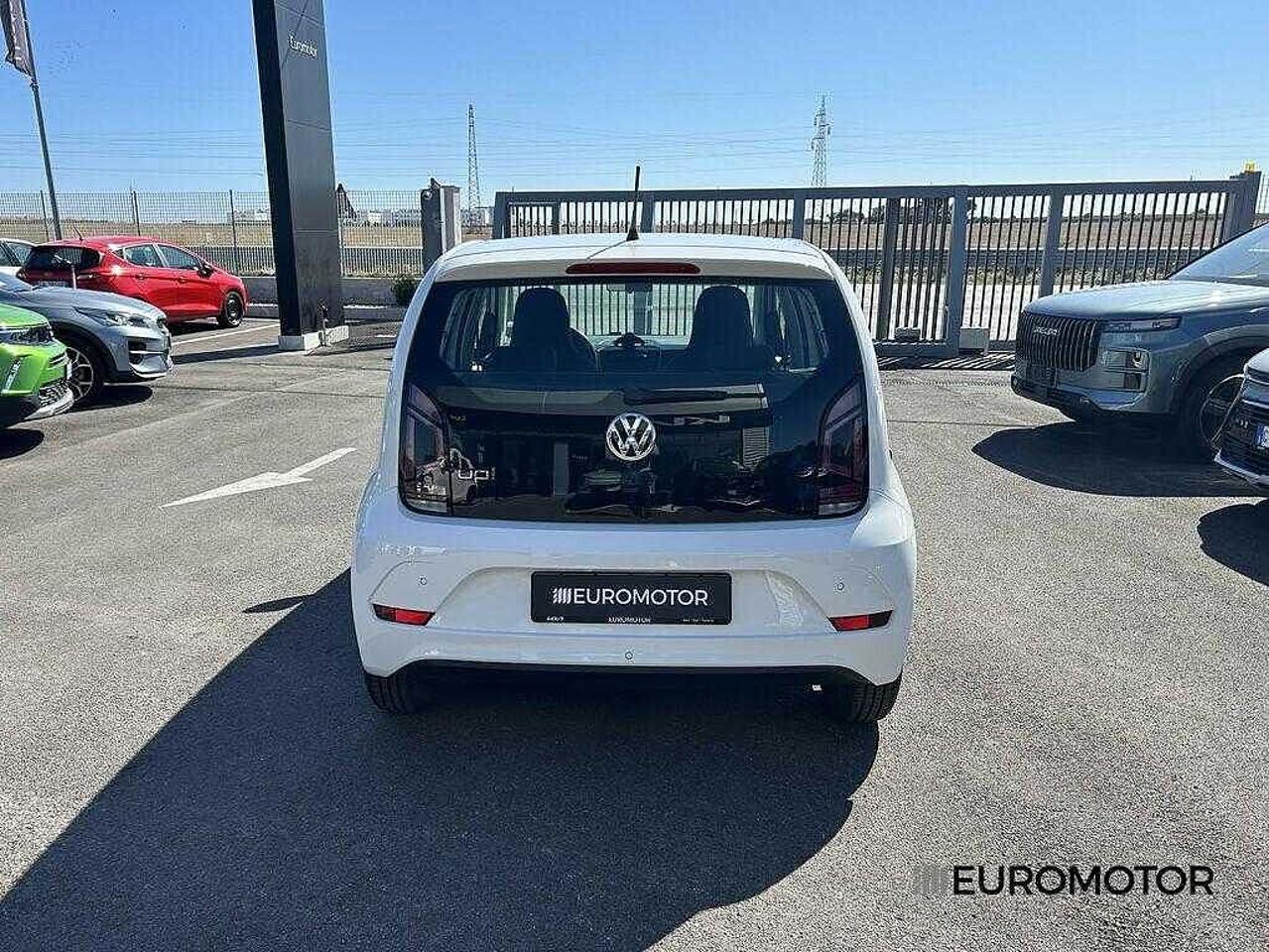 Volkswagen Volkswagen Up usata 25