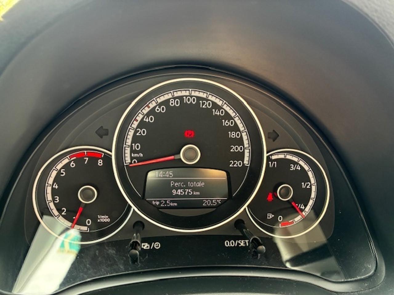 Volkswagen Volkswagen Up usata 12