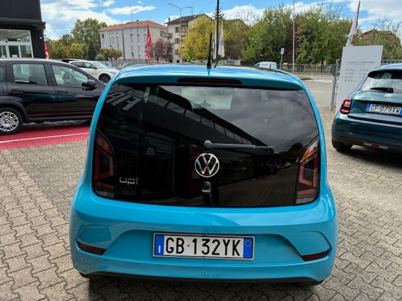 Volkswagen Volkswagen Up usata 17