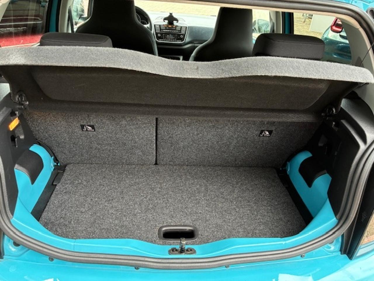 Volkswagen Volkswagen Up usata 18