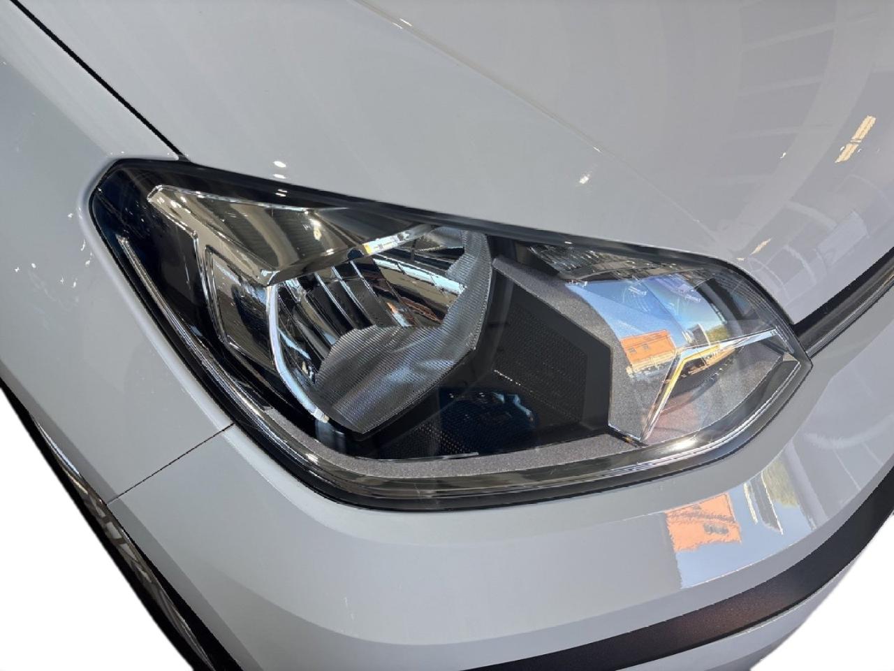 Volkswagen Volkswagen Up usata 25