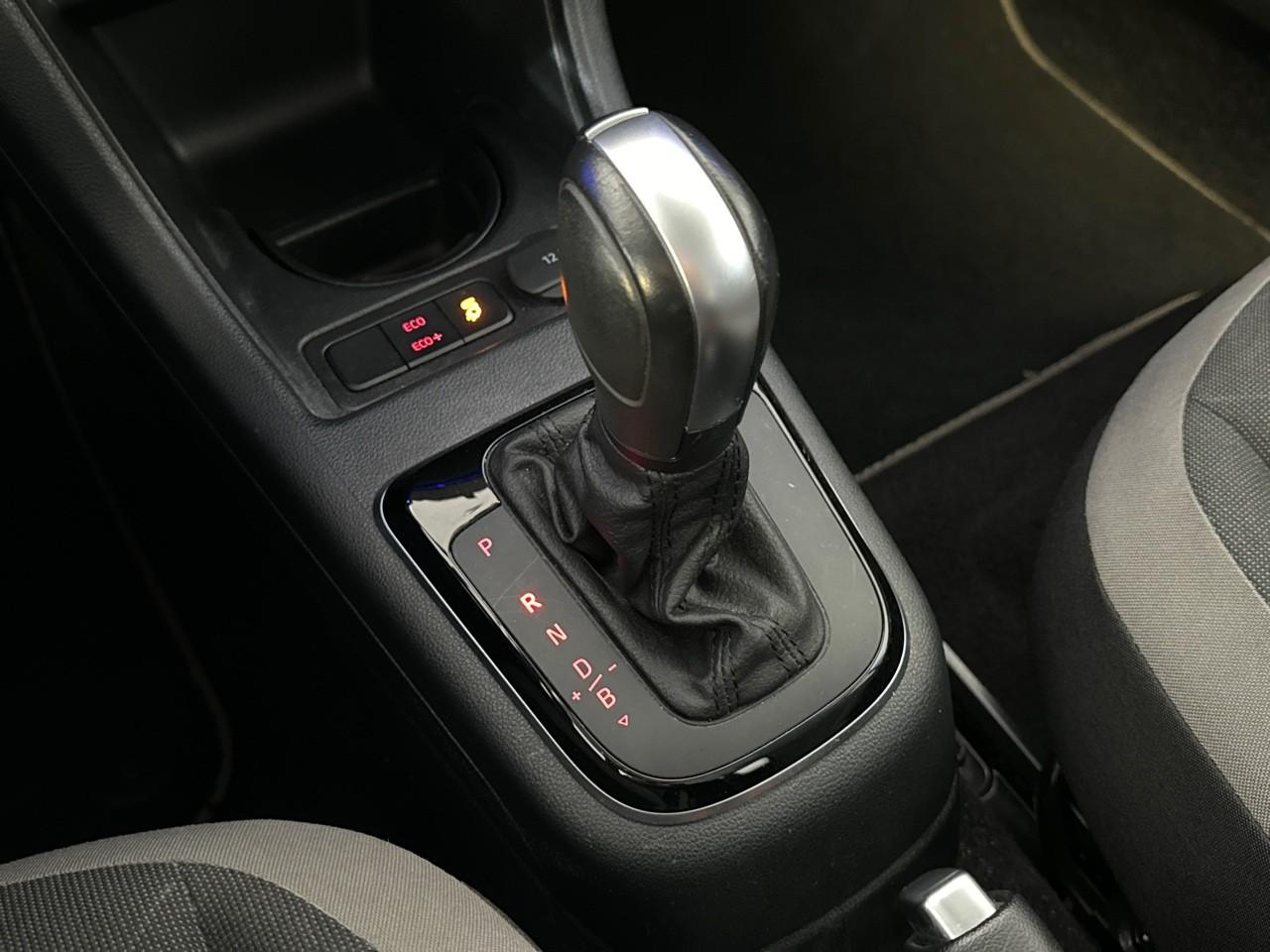 Volkswagen Volkswagen Up usata, con assistenza alla frenata di emergenza