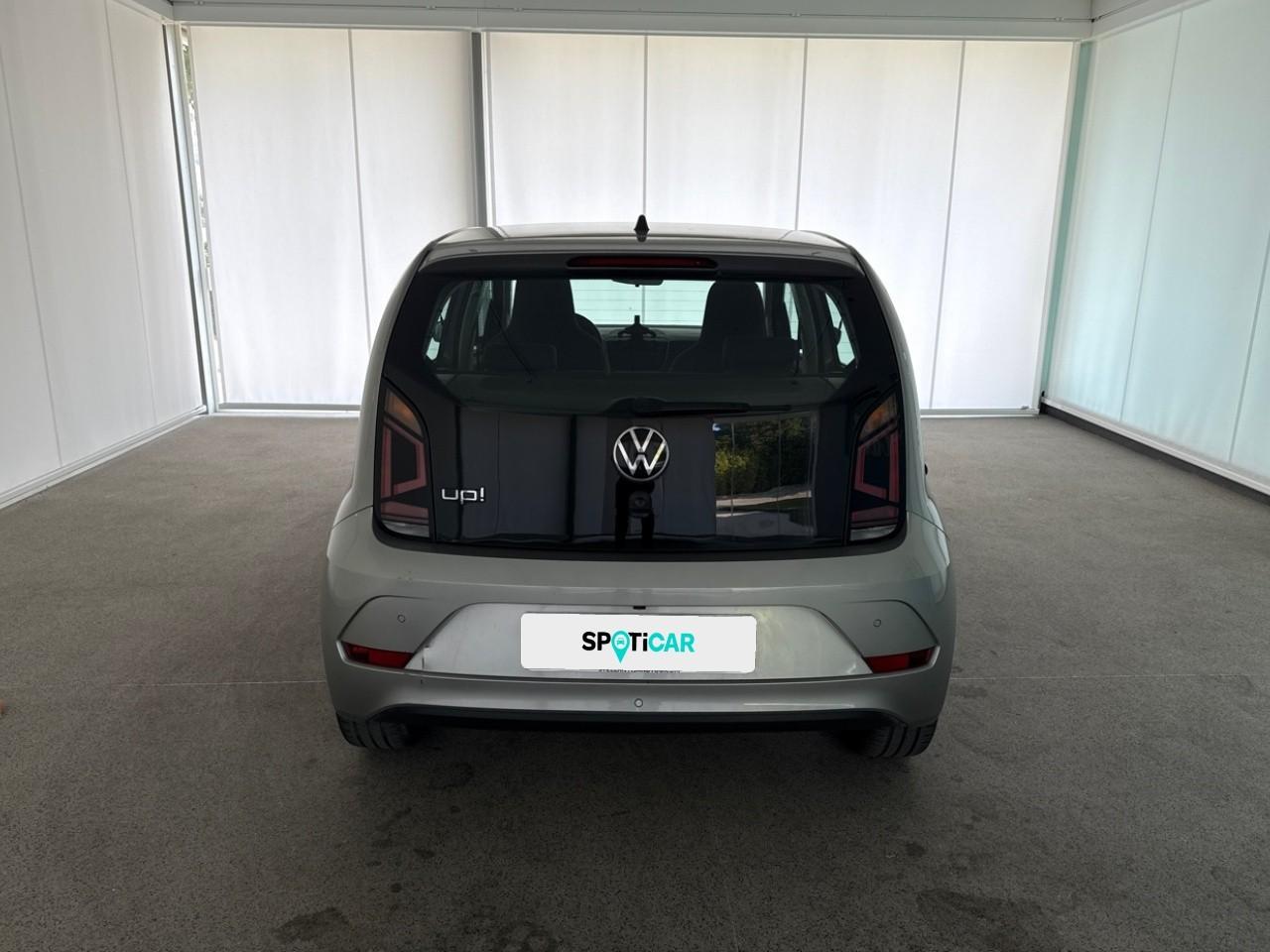 Volkswagen Volkswagen Up usata, con climatizzatore