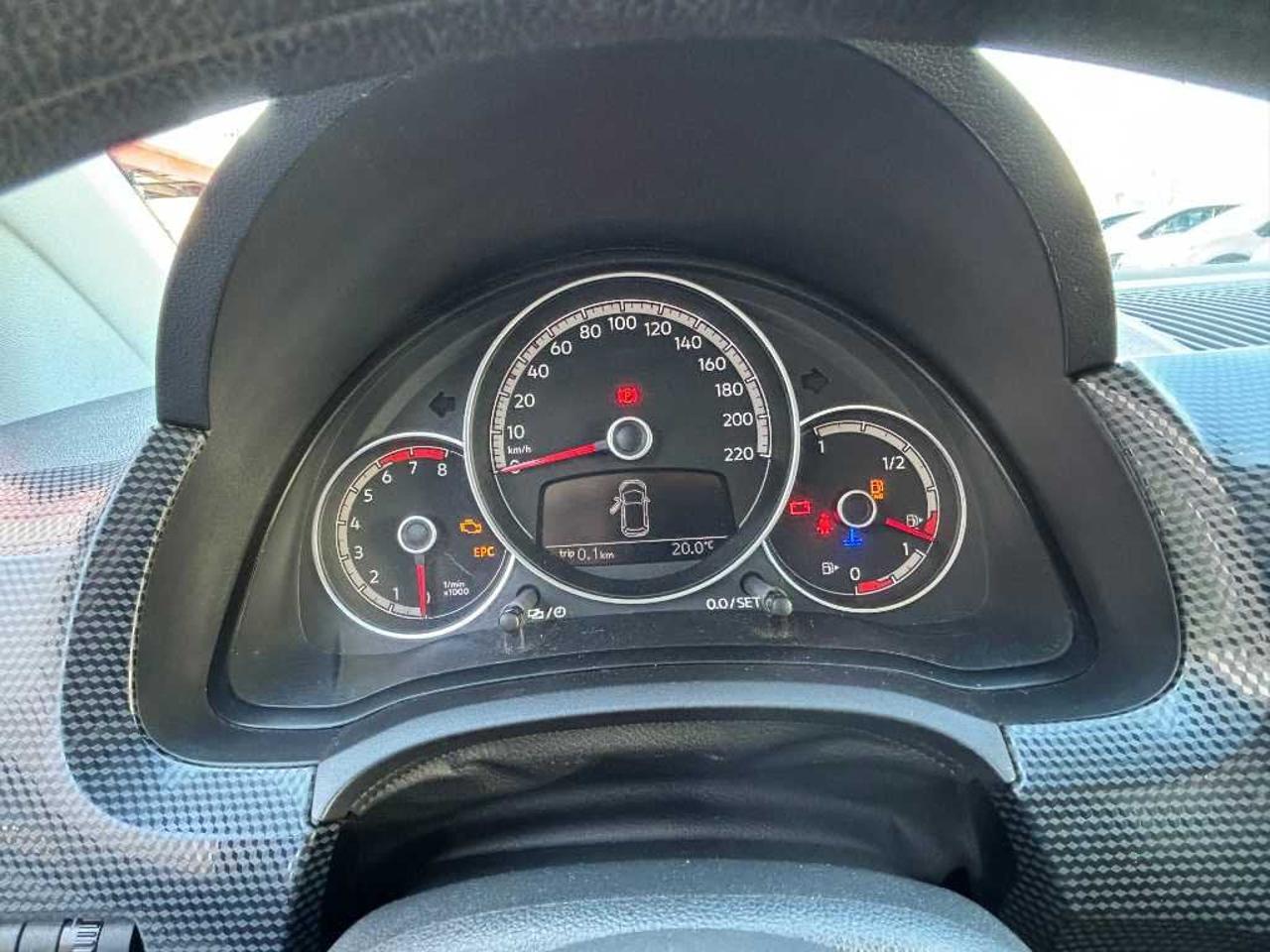 Volkswagen Volkswagen Up usata, con airbag