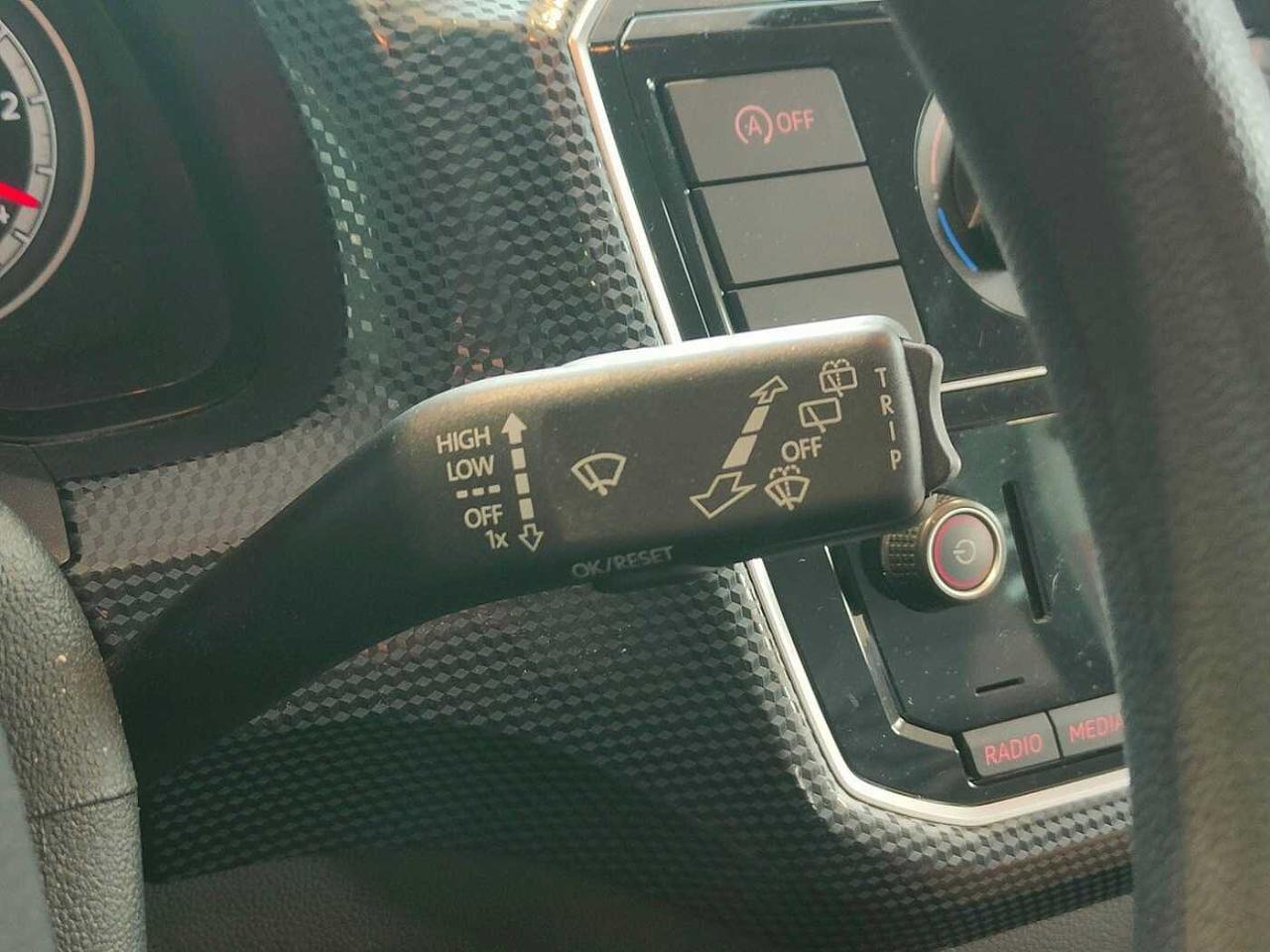 Volkswagen Volkswagen Up usata 17