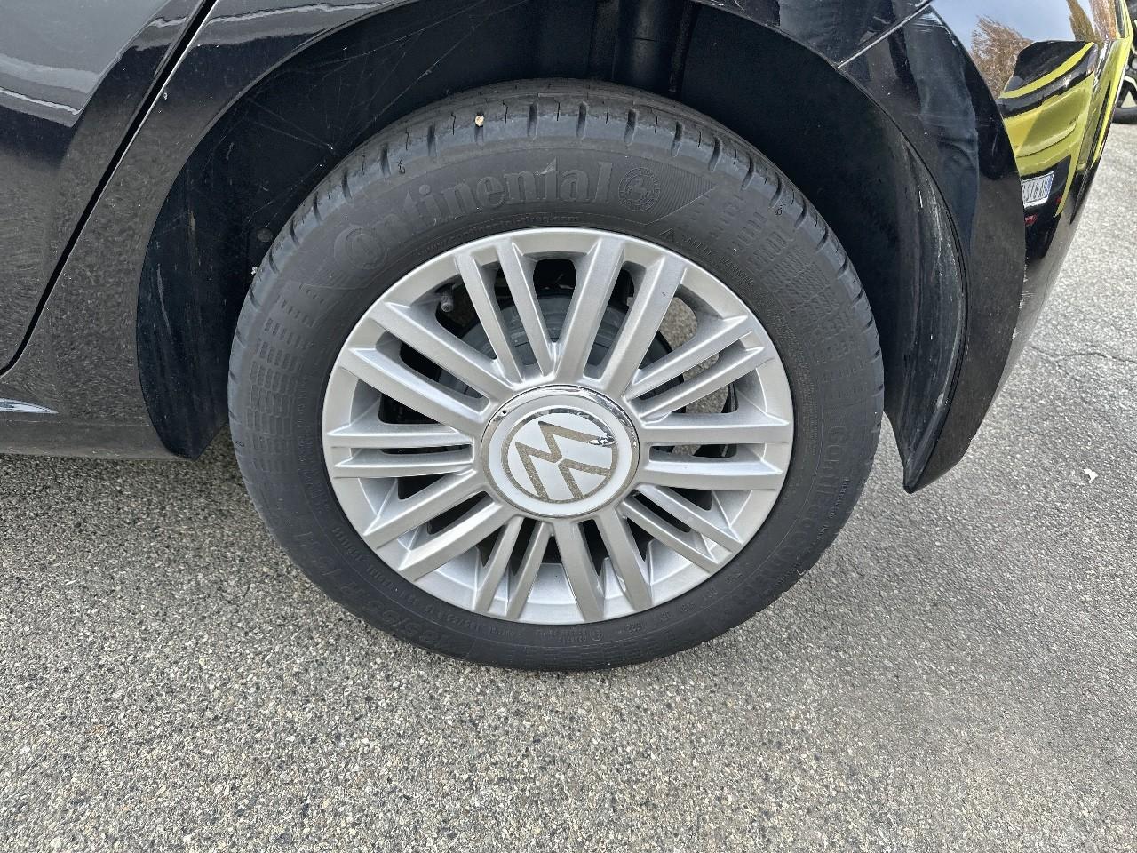 Volkswagen Volkswagen Up usata, con Caricabatterie di bordo da 22 kW