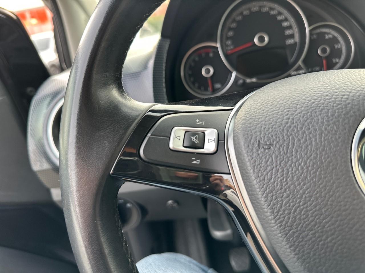 Volkswagen Volkswagen Up usata, con Portapacchi