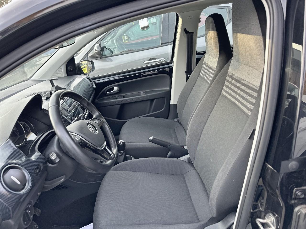 Volkswagen Volkswagen Up usata 20