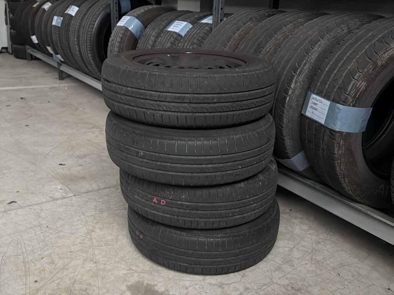 Volkswagen Volkswagen Up usata 2