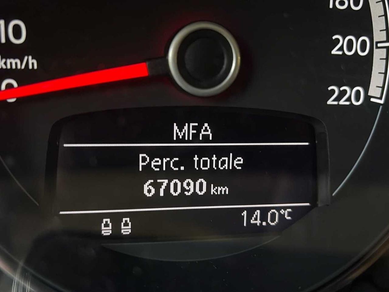 Volkswagen Volkswagen Up usata 3