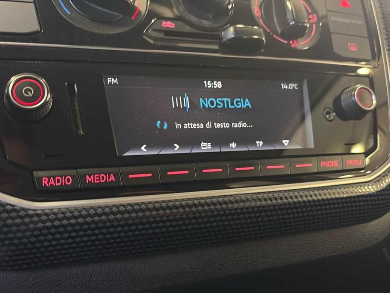 Volkswagen Volkswagen Up usata 5