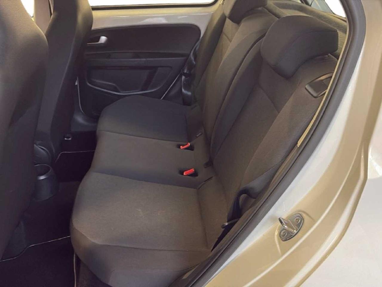 Volkswagen Volkswagen Up usata 12