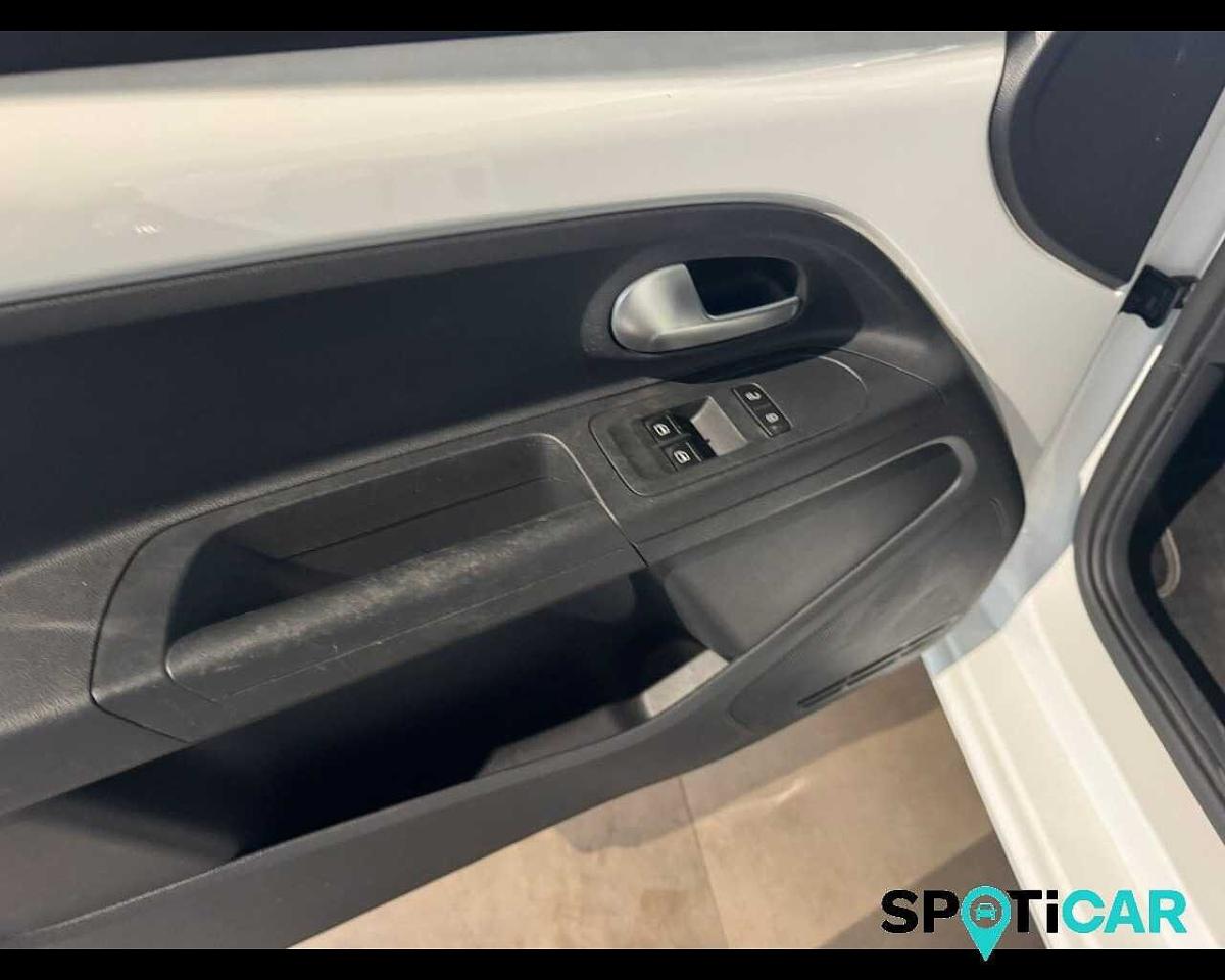 Volkswagen Volkswagen Up usata 7