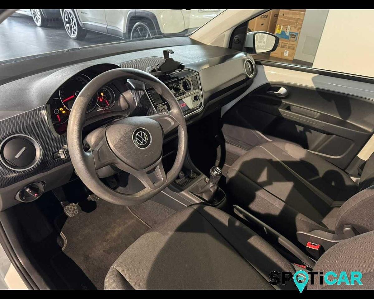 Volkswagen Volkswagen Up usata 17