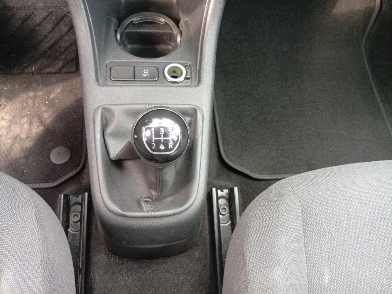 Volkswagen Volkswagen Up usata 3