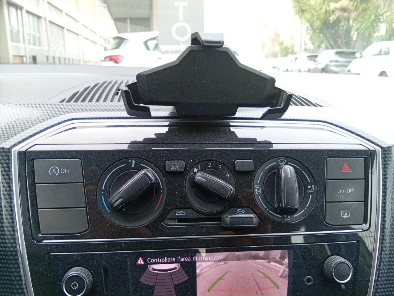 Volkswagen Volkswagen Up usata 7