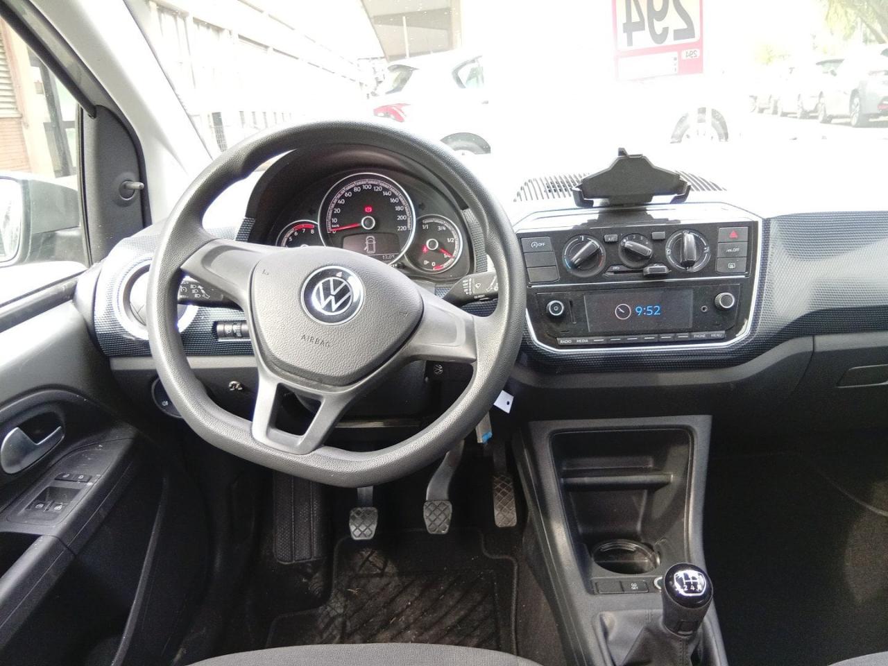 Volkswagen Volkswagen Up usata 16