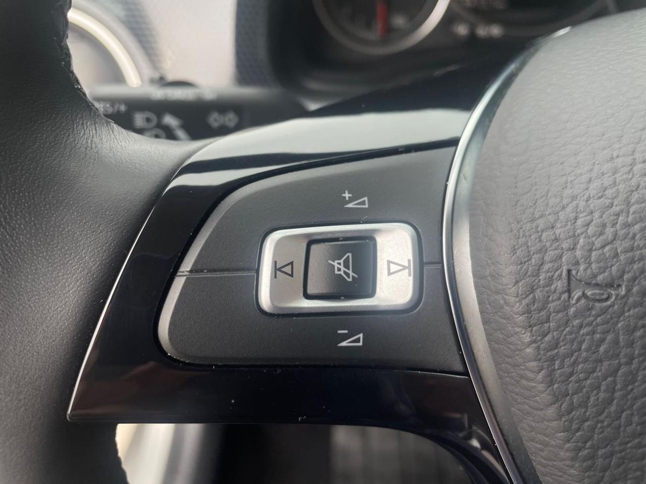 Volkswagen Volkswagen Up usata 13