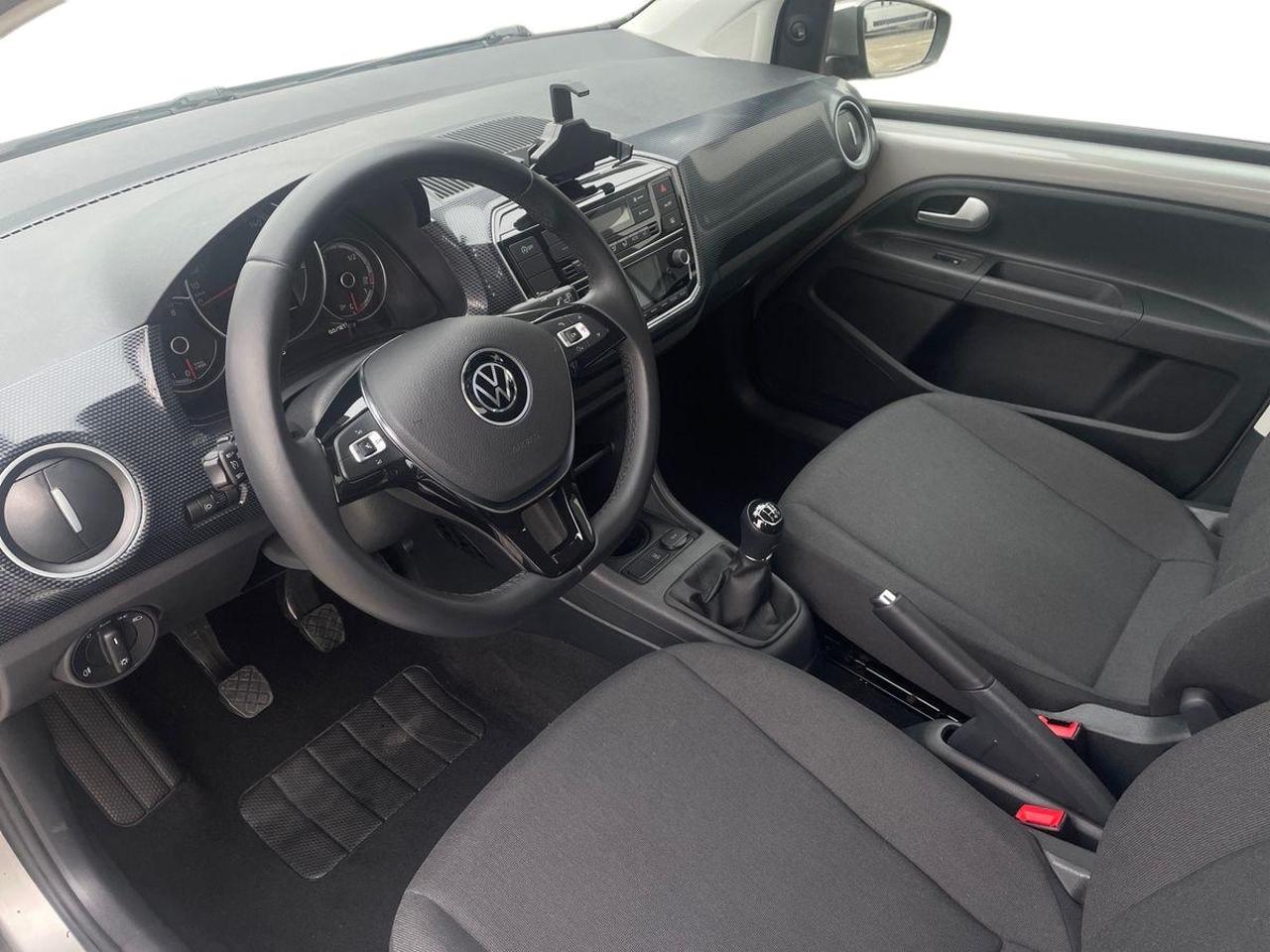 Volkswagen Volkswagen Up usata 25