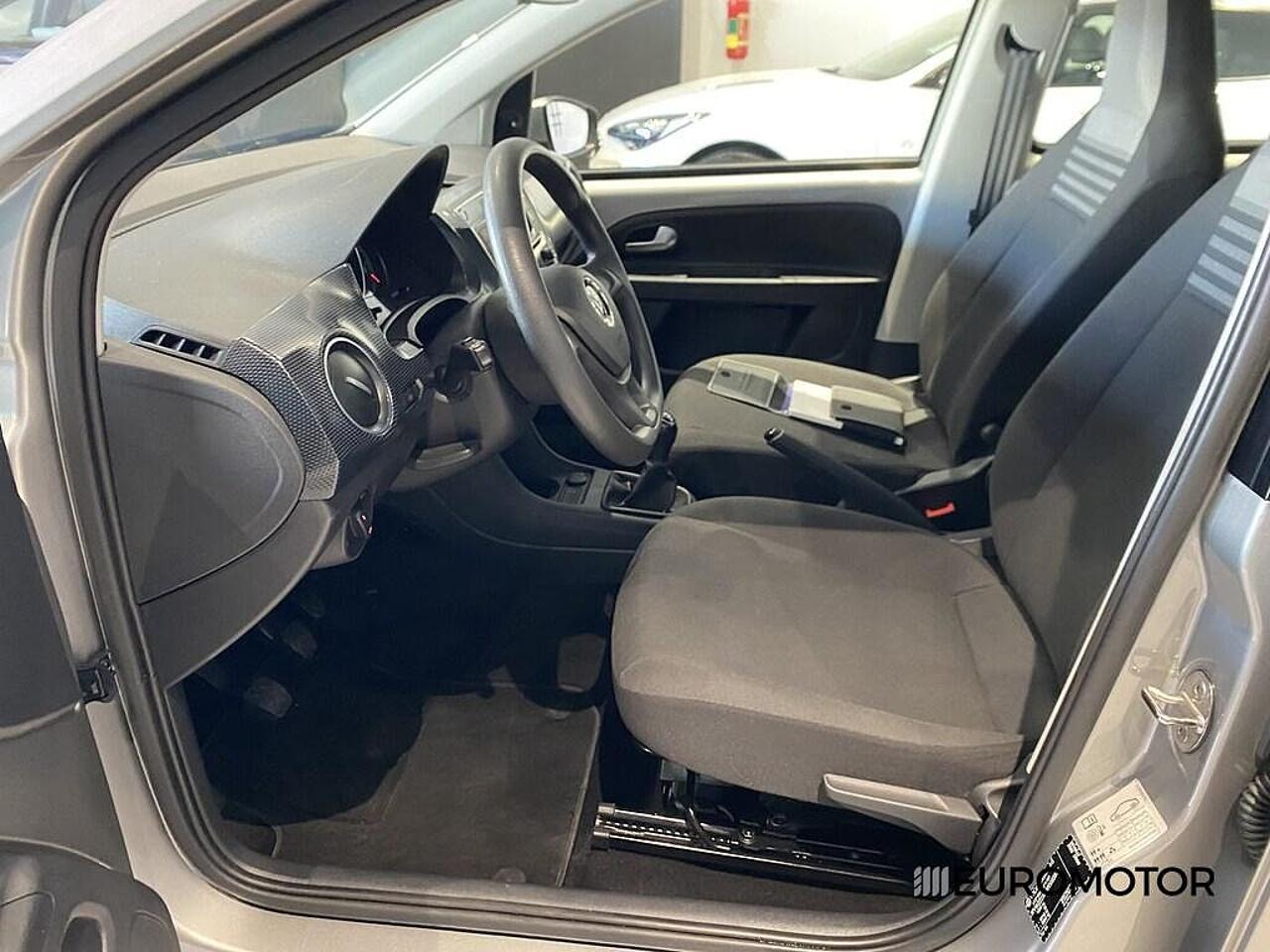 Volkswagen Volkswagen Up usata 4