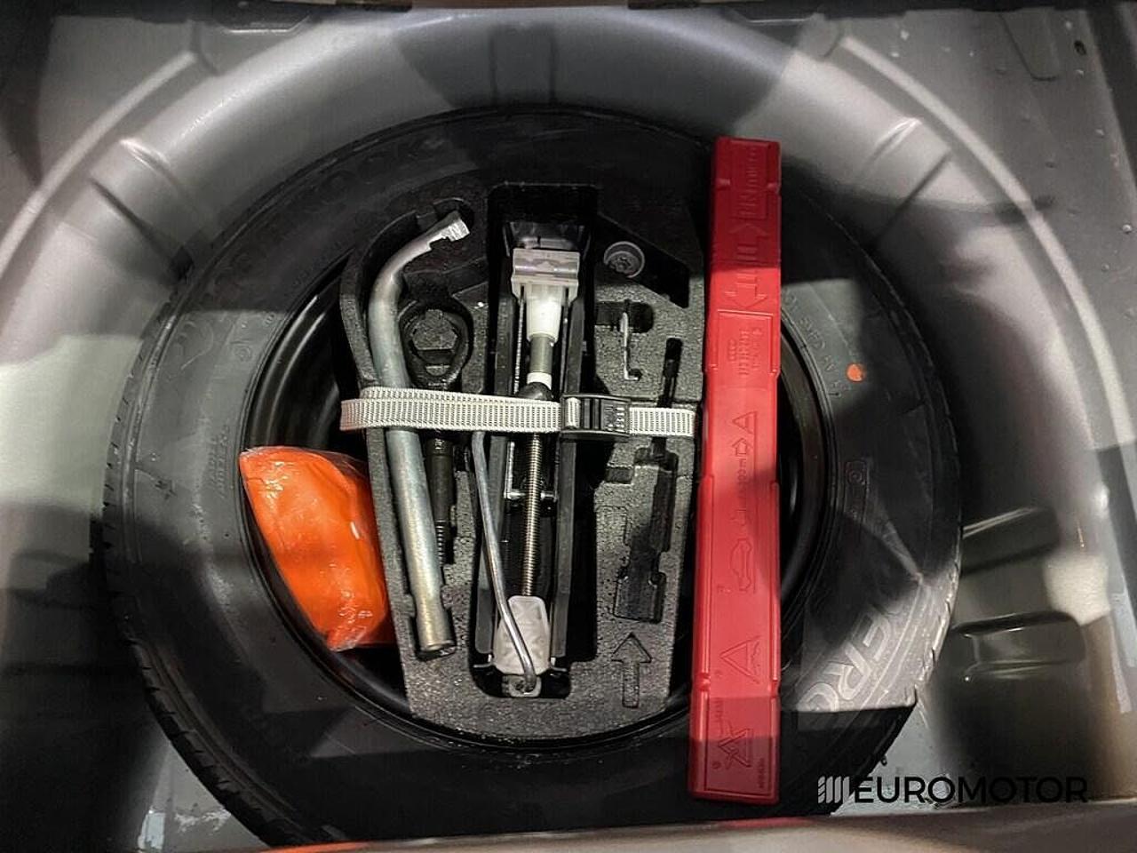 Volkswagen Volkswagen Up usata 8