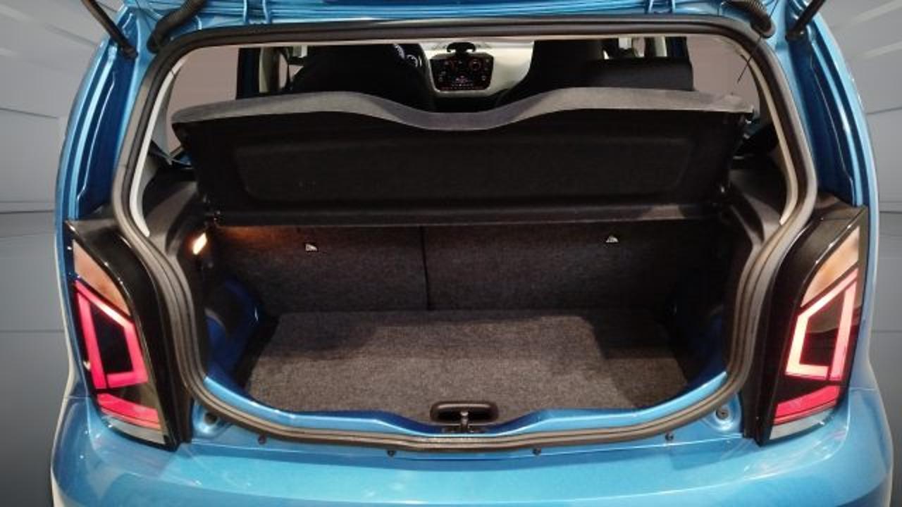 Volkswagen Volkswagen Up usata 19