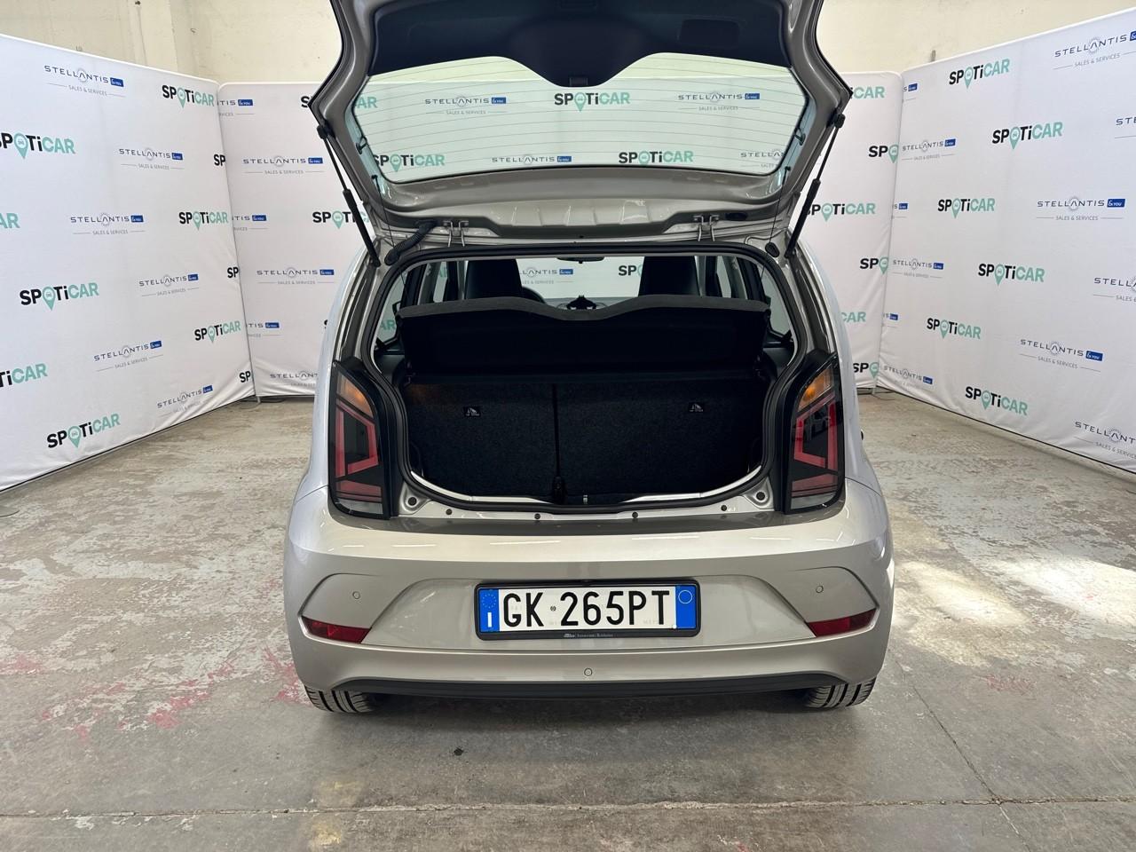 Volkswagen Volkswagen Up usata 17