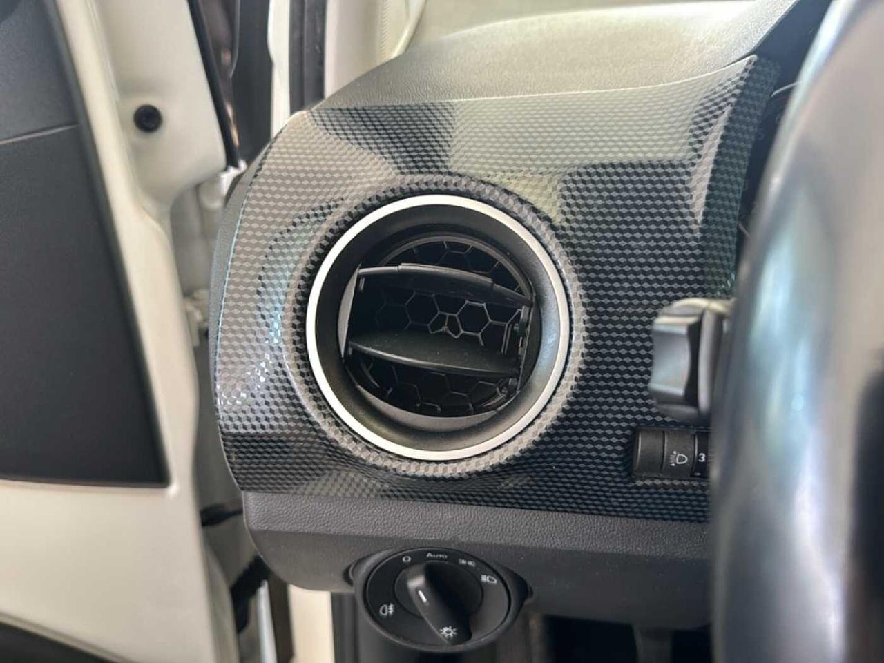 Volkswagen Volkswagen Up usata 7