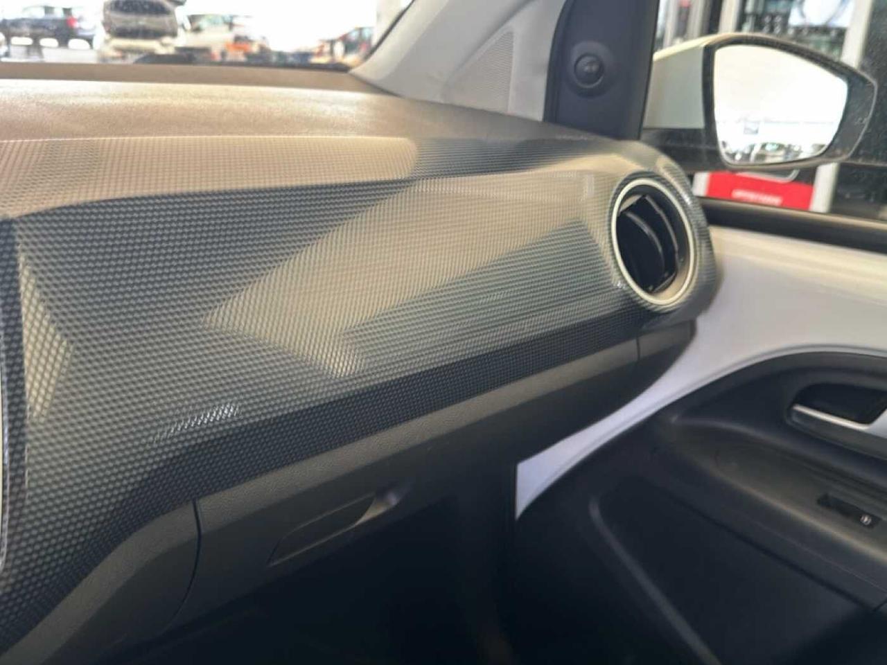 Volkswagen Volkswagen Up usata 10