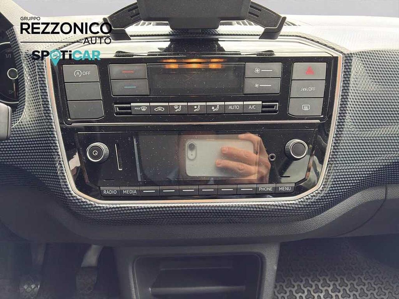 Volkswagen Volkswagen Up usata 6