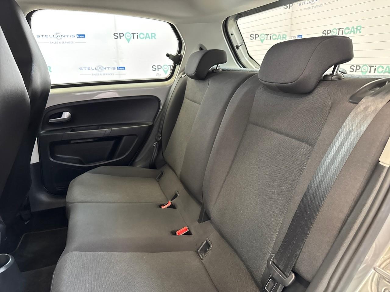 Volkswagen Volkswagen Up usata, con Climatizzatore