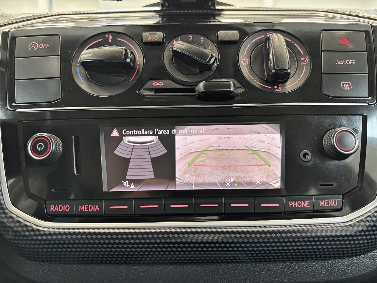 Volkswagen Volkswagen Up usata 6