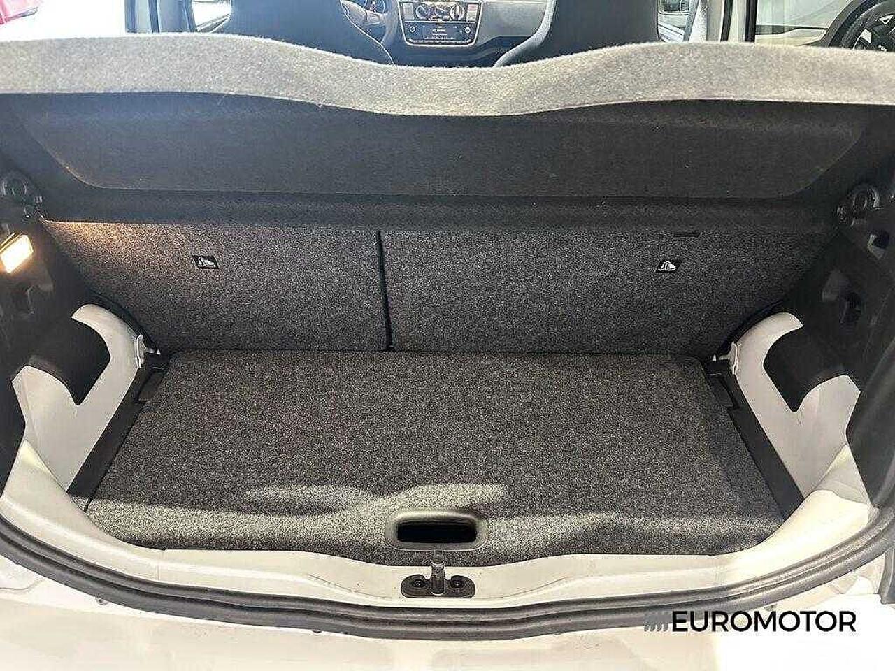 Volkswagen Volkswagen Up usata 1